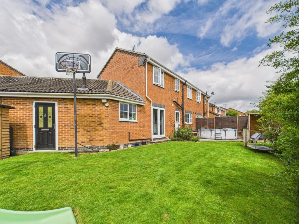 Main image of property: Manor Close, Nafferton, YO25 4HG