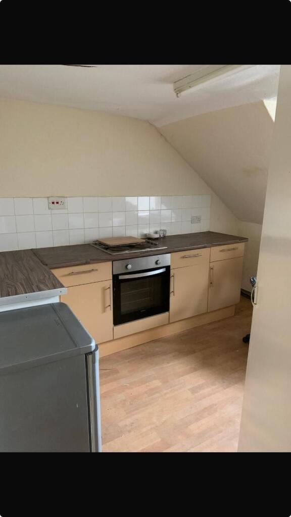 Apartment in Paisley, Argyll and Bute - View 4