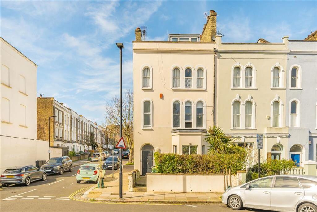 Main image of property: Queens Crescent, Kentish Town