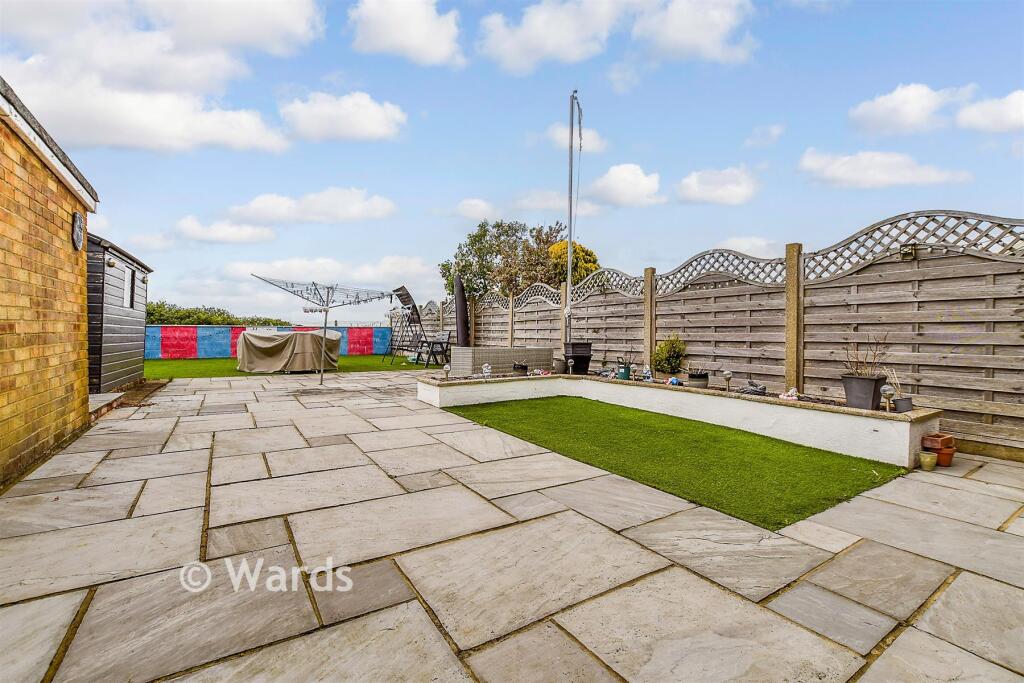 House in Greatstone, Lade, Lydd - View 5