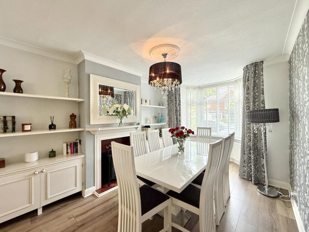 Arnold Road, Shirley - View 2