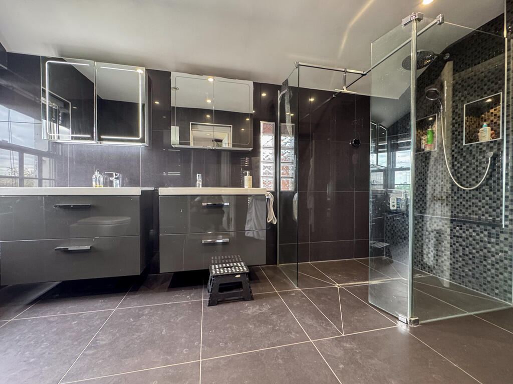 House in Colchester, Essex - View 3