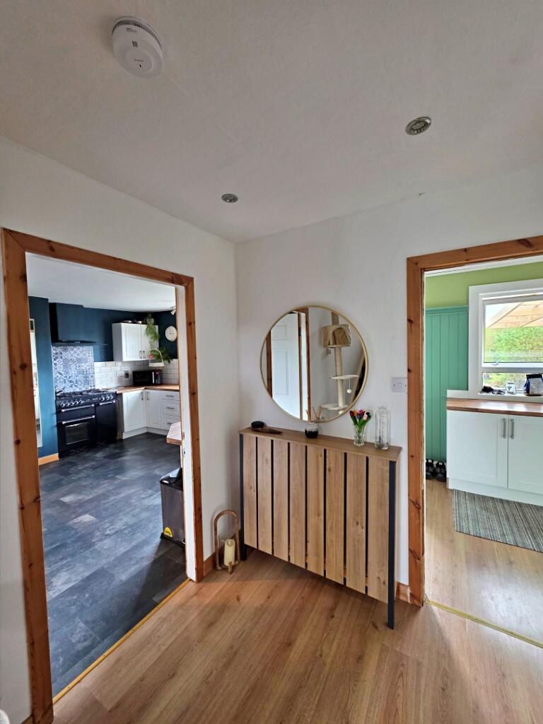 9B New Garrabost, Point, Isle of Lewis, HS2 0PL photo 4