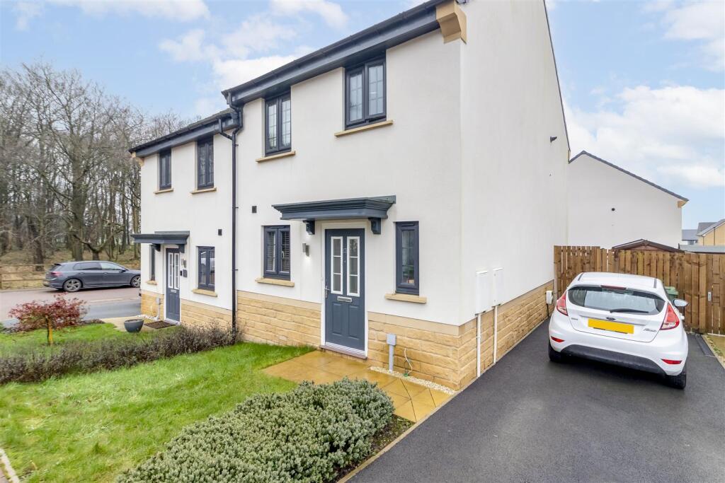 Main image of property: Eccleshall Gardens, Bramhope, Leeds
