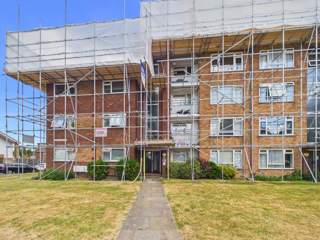 Main image of property: Thatcham Court, High Road, Whetstone, N20