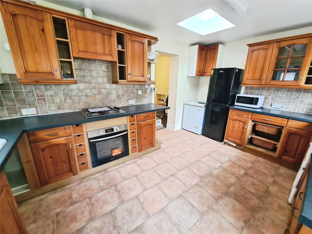 House in Southampton - View 3