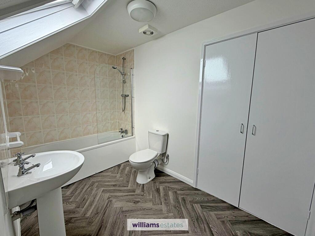 House in Llandudno - View 5