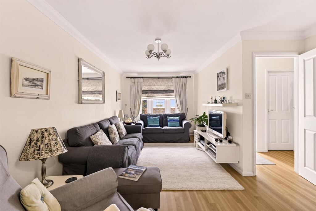 House in Worthing, Salvington - View 4