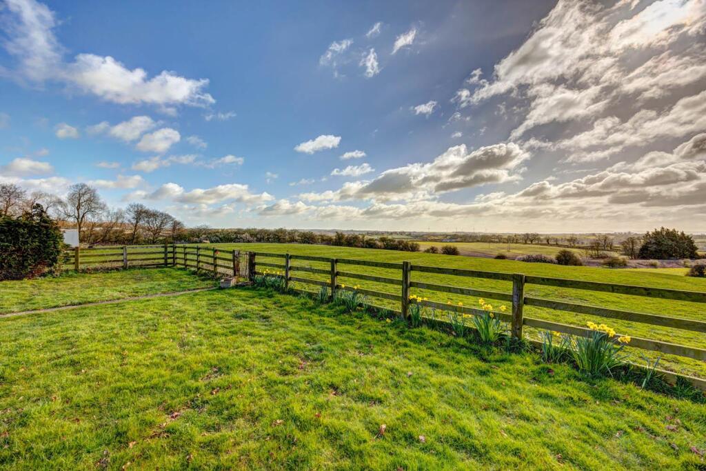 Whiley Hill Farm, Coatham Mundeville, Darlington - View 3