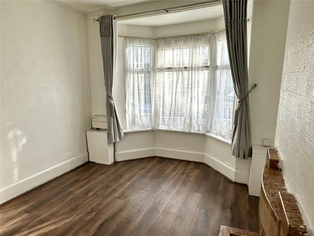 Bowyer Road, Birmingham, West Midlands, B8 photo 2