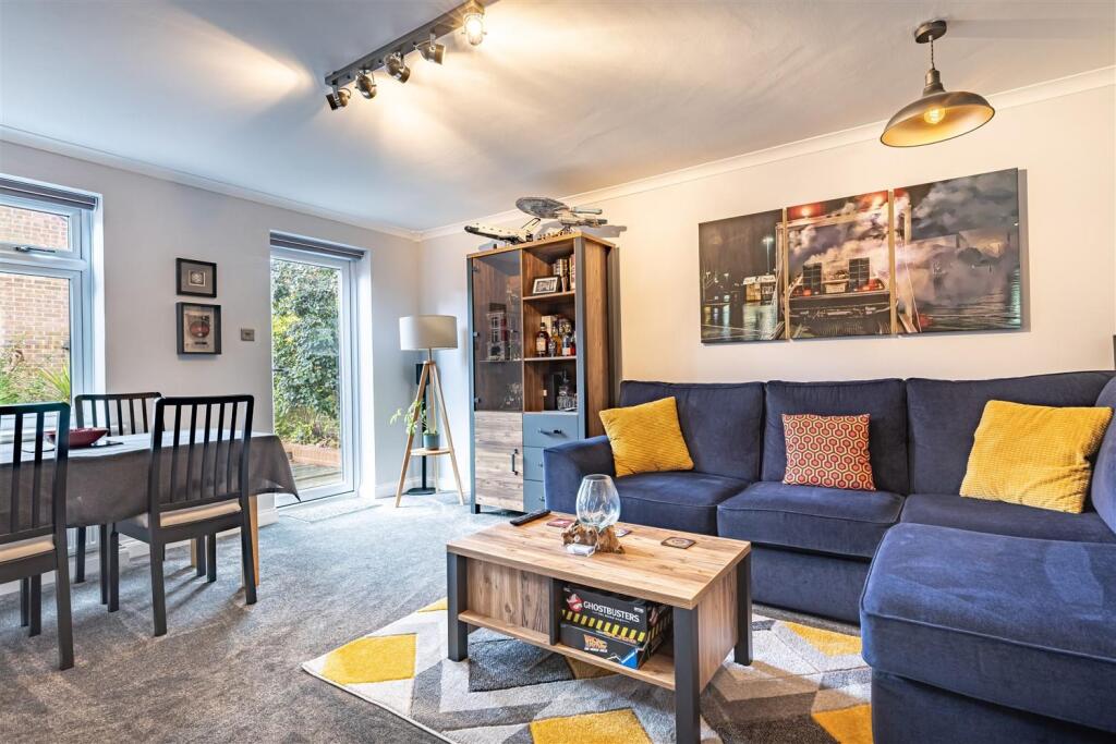 House in Chelmsford - More
