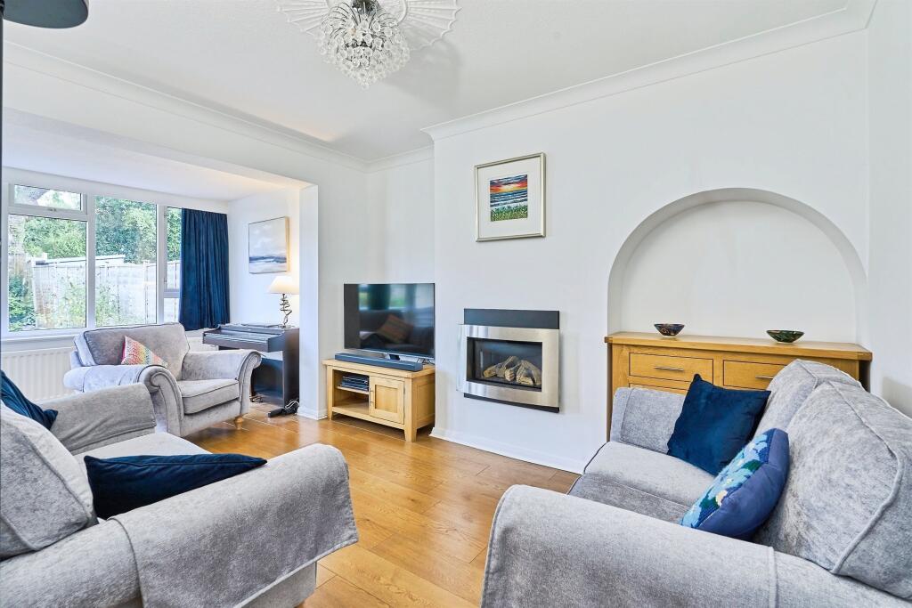 House in Wolverhampton, West Midlands - View 3