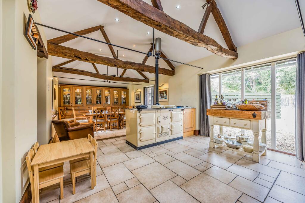 House in Portsmouth - View 3