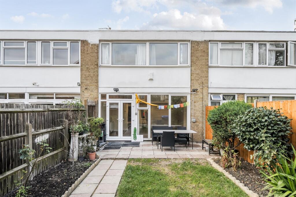 Main image of property: Styles Gardens, London