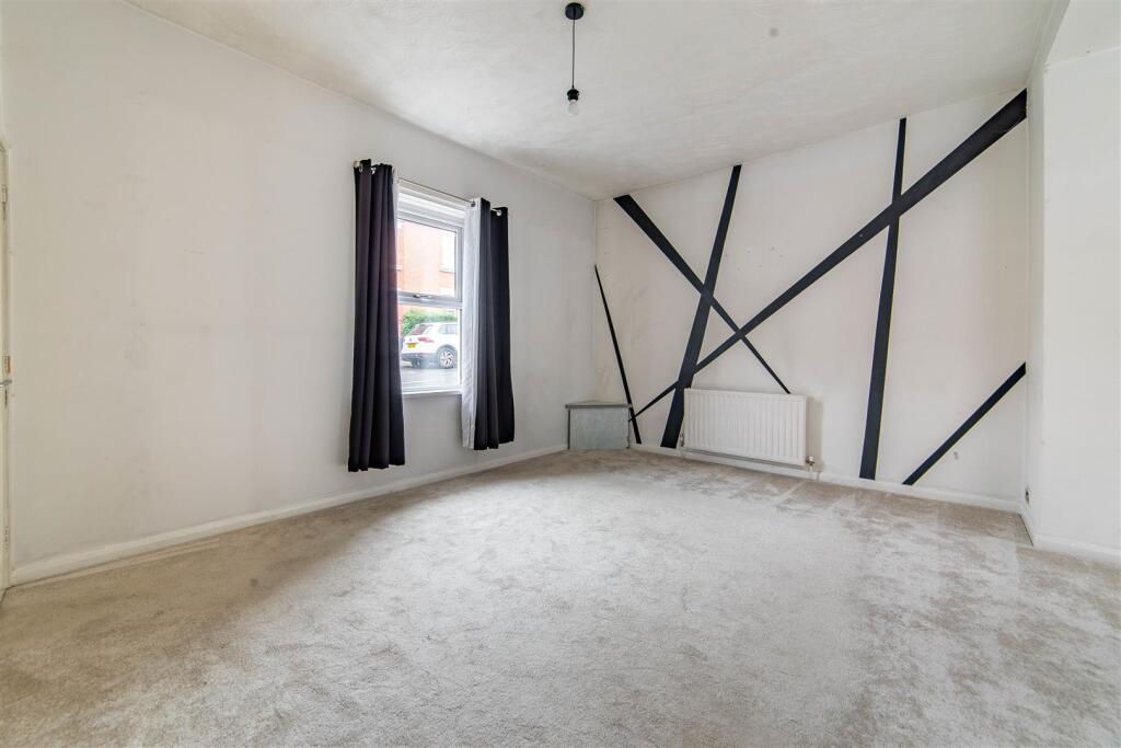 House in Newcastle upon Tyne, Tyne and Wear - View 6