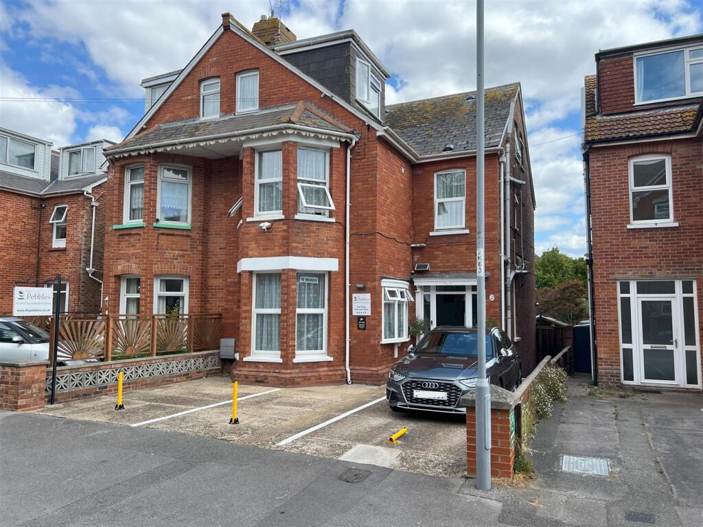 Main image of property: 18 Kirtleton Avenue, Weymouth