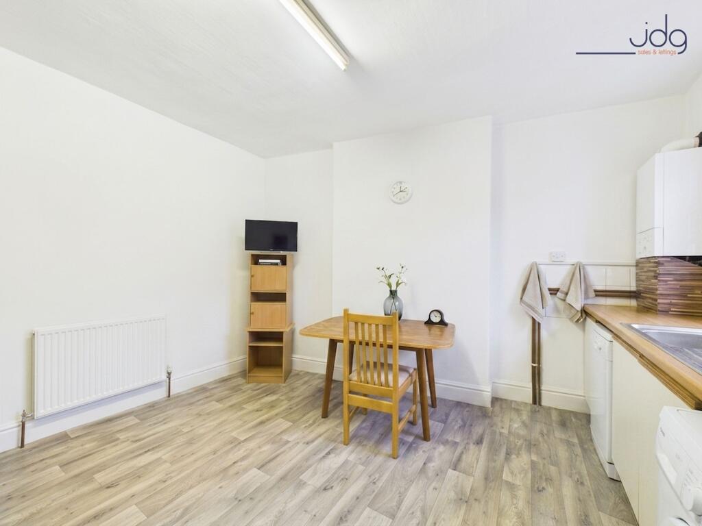 Apartment in Morecambe, Poulton-le-Sands - View 5