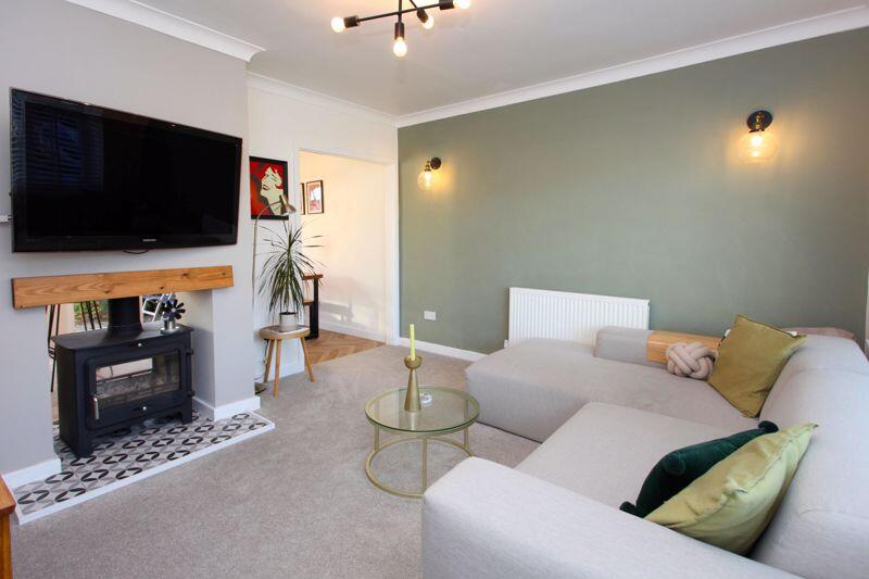 19 Grosvenor Gardens, Shifnal. TF11 8EB photo 3