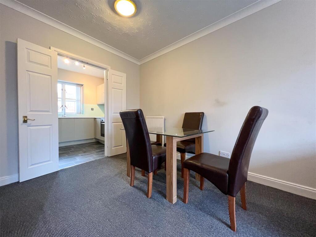 Apartment in Manchester - View 3