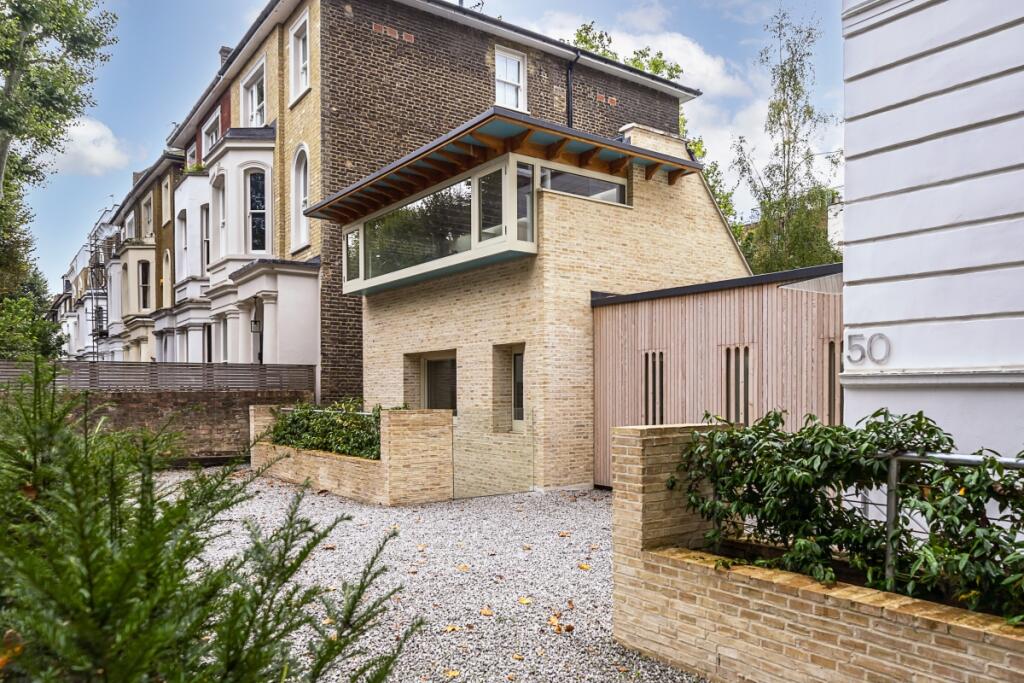 Aldridge Road Villas London W11 – pohled 2