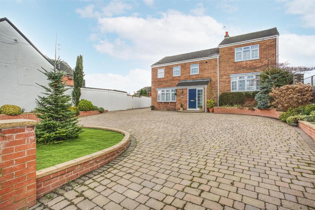 Main image of property: The Green, Findern