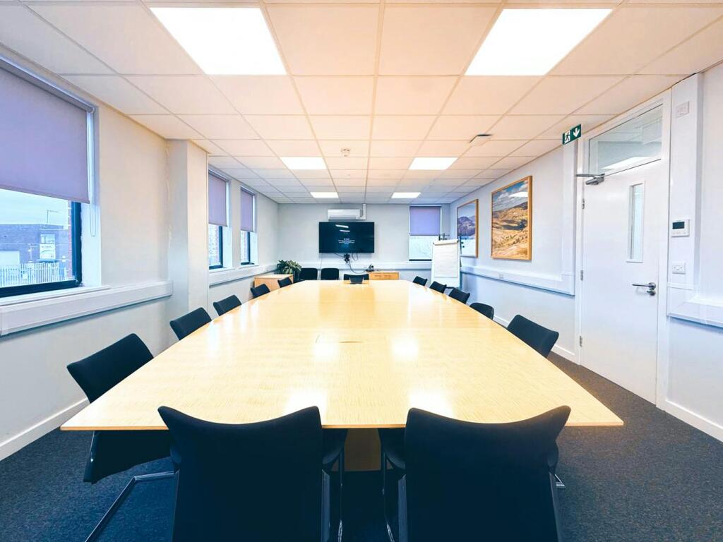 Farrow House_office to let_altrincham-01.jpg