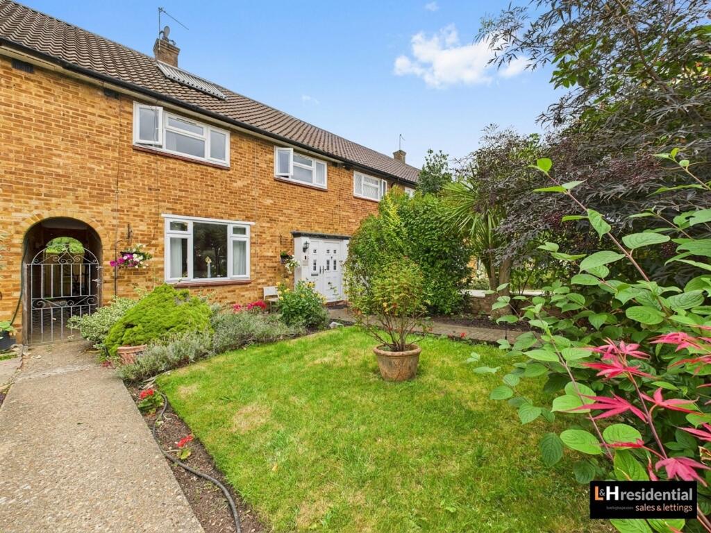 Main image of property: Grantham Green, Borehamwood, WD6