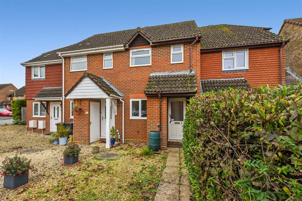 Main image of property: Brackenbury, Andover