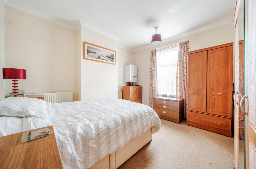 Ophir Road, Portsmouth, Hampshire, PO2 photo 4