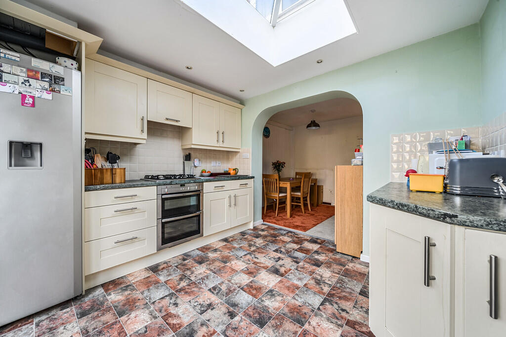 House in Enfield - View 4