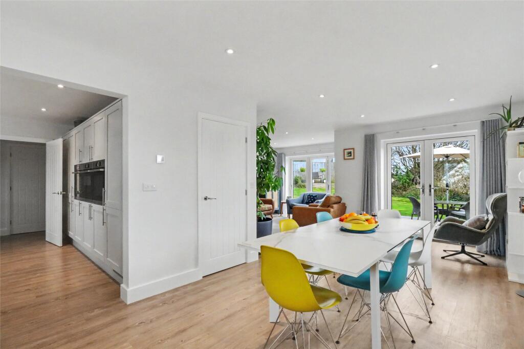 St. Marys Close, Bishops Nympton, South Molton, Devon, EX36 - View 4