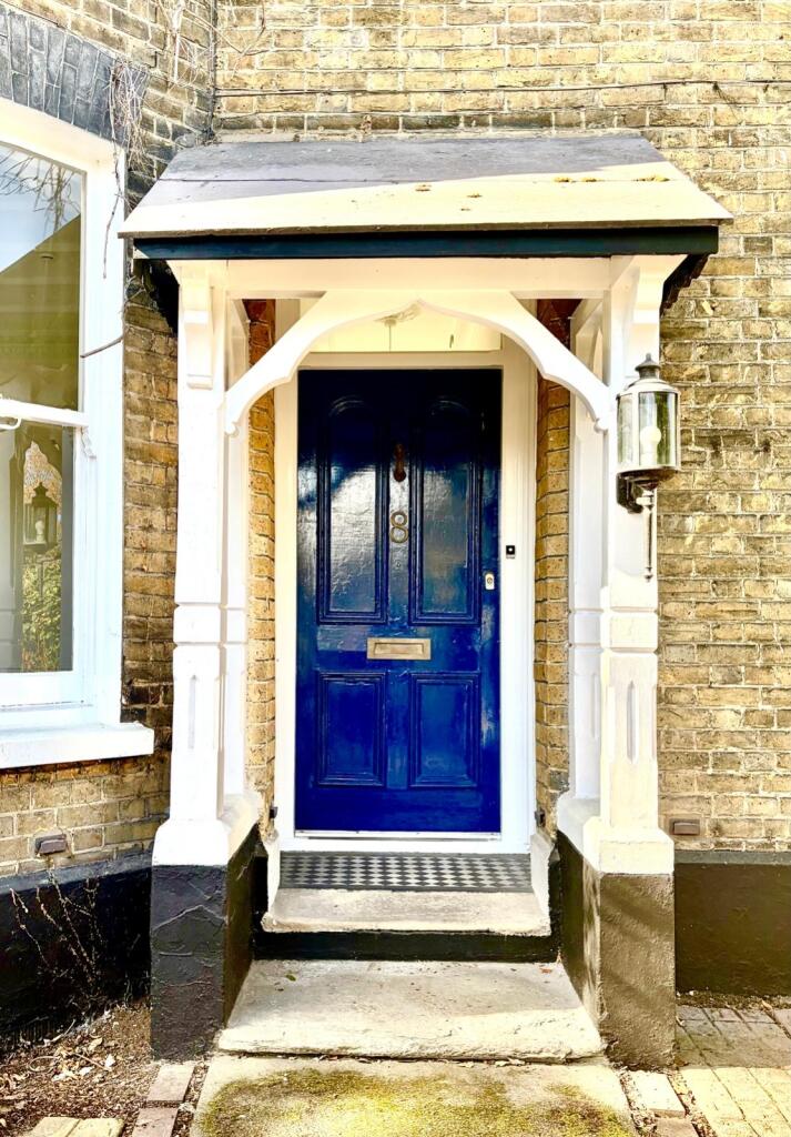 House in Twickenham - View 2
