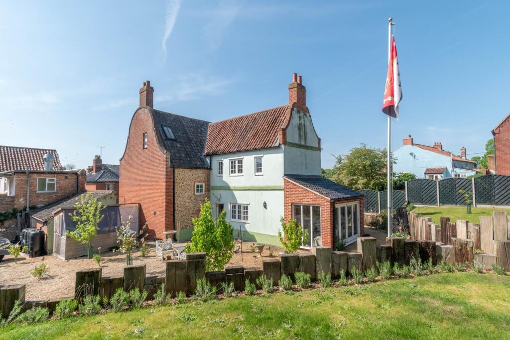 Main image of property: Oak Street, Fakenham, NR21