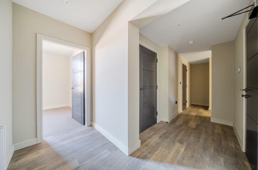 Apartment in Portsmouth, Southsea - View 5