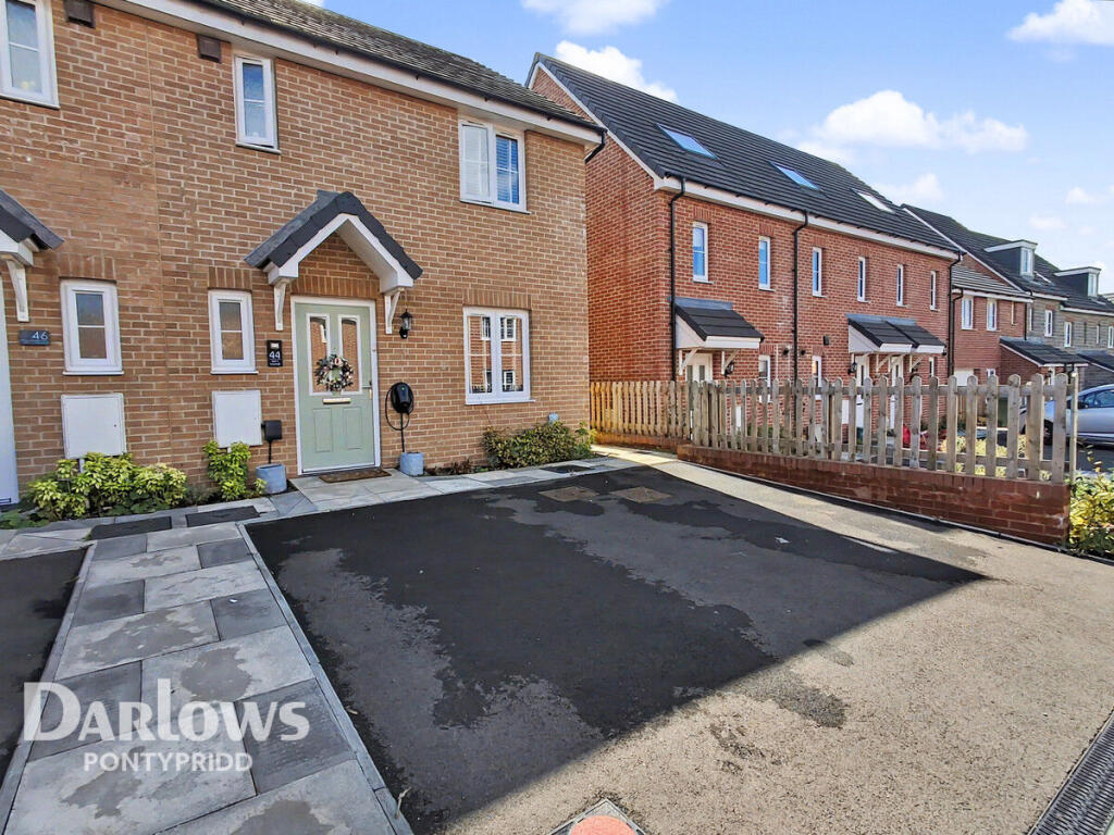 Main image of property: Clos Y Cornicyll, Llanharan