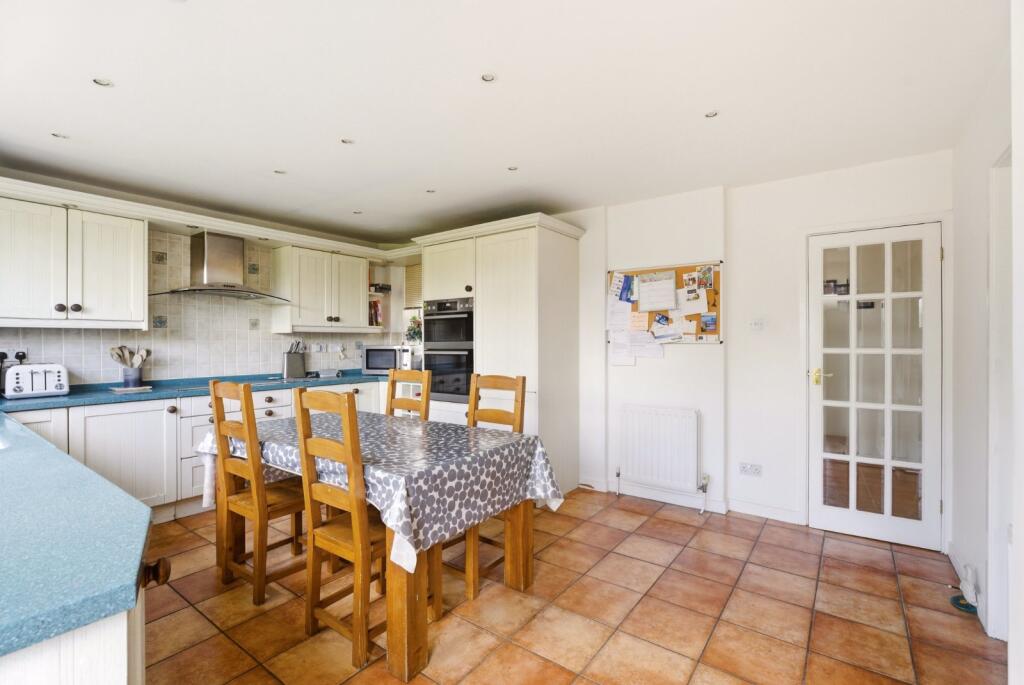 Abbey Avenue, St. Albans, Hertfordshire, AL3 - More