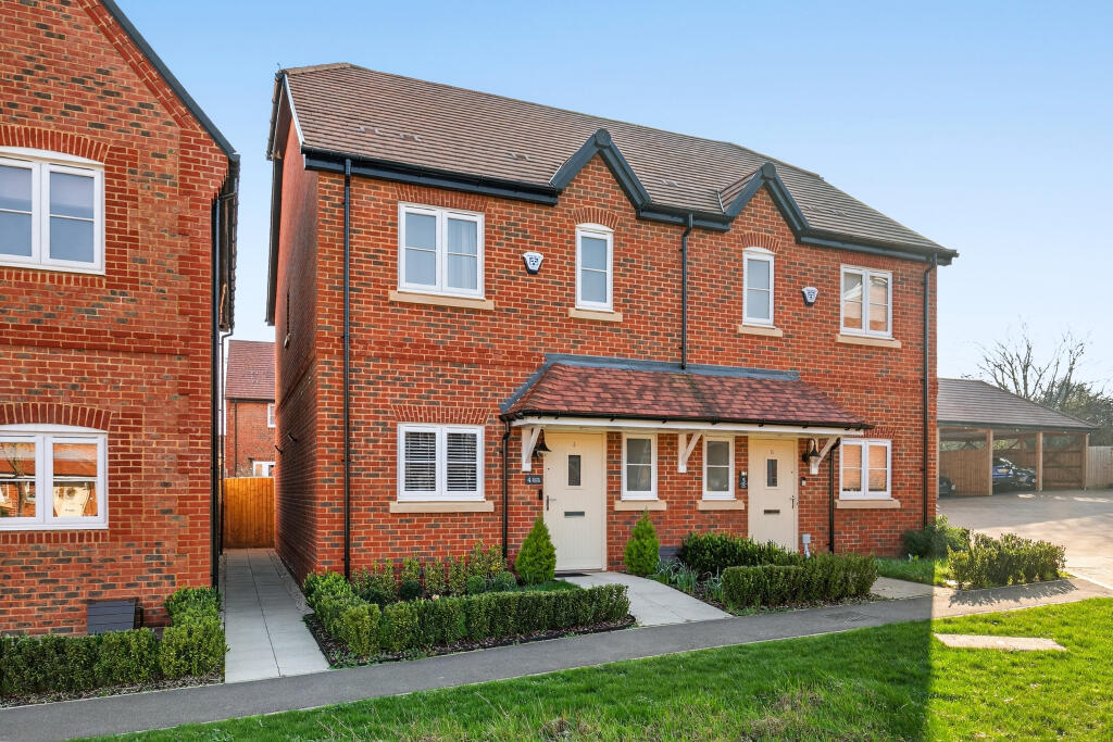 Main image of property: Ferris Green, Warfield, RG42