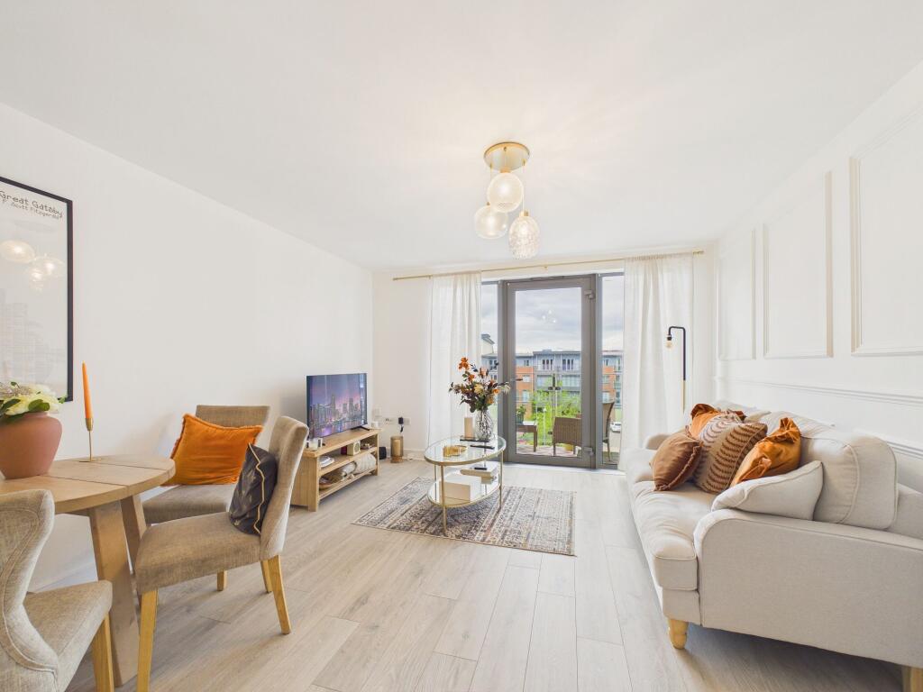 Apartment in Gateshead, North East - View 2