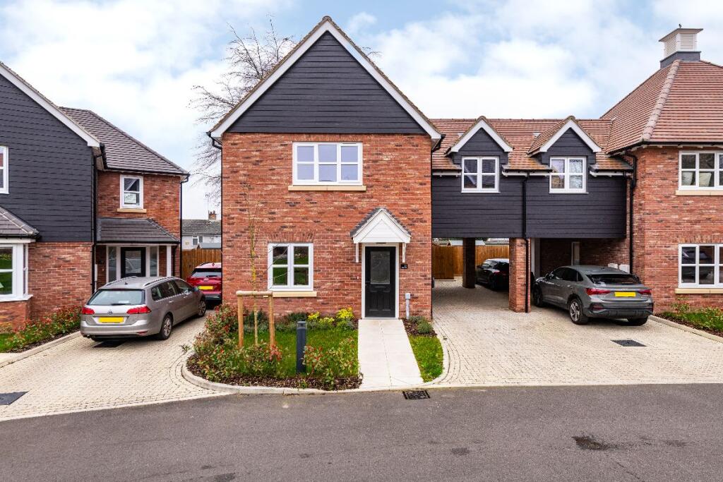 Main image of property: Venn Close, Dunmow