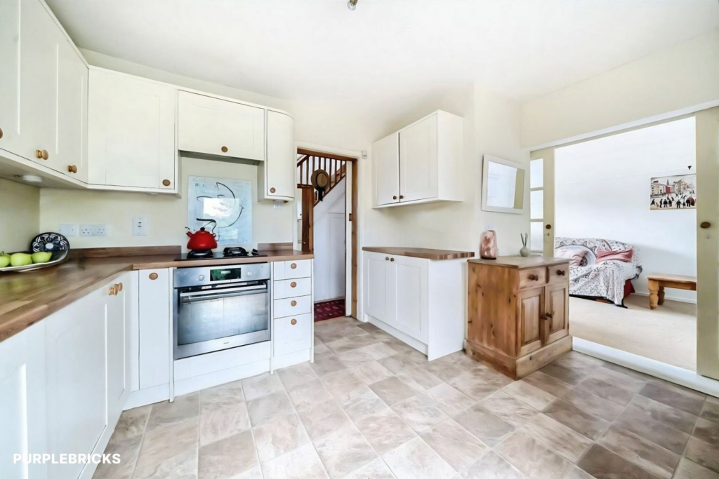 House in Southall - View 4