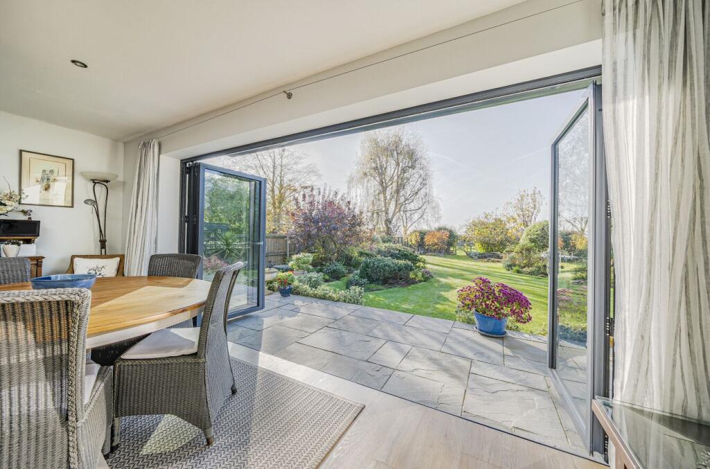 House in Taunton - View 4