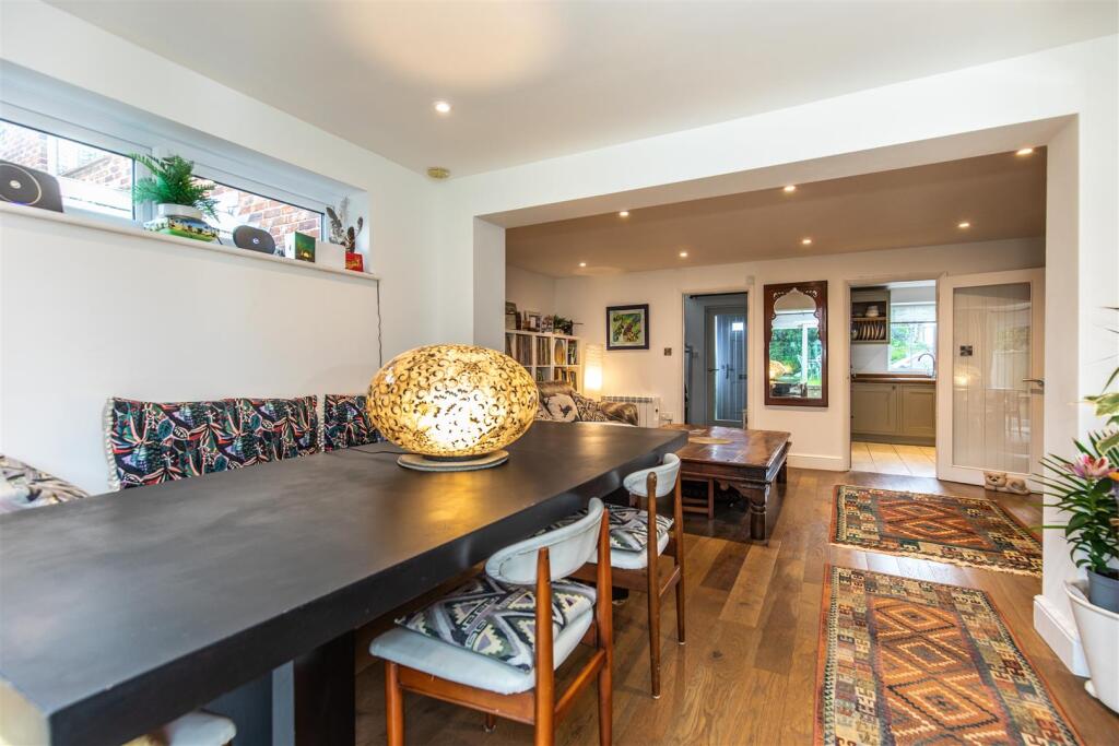 Buttsfield Lane, East Hoathly, BN8 6EF photo 4
