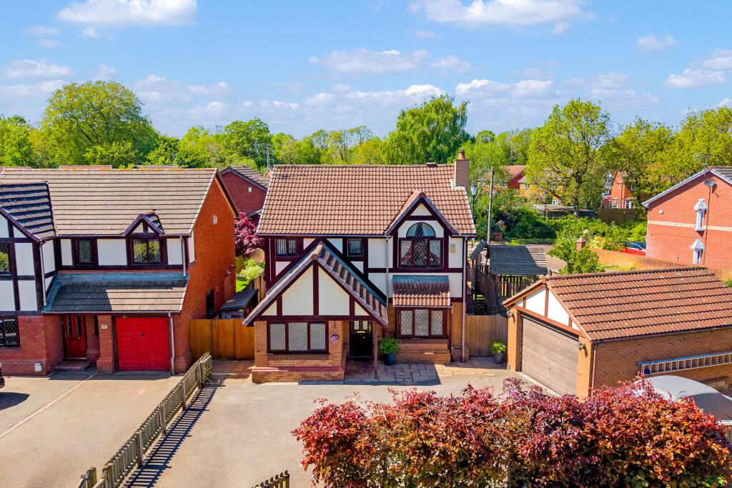 Main image of property: Newmoore Lane, Runcorn