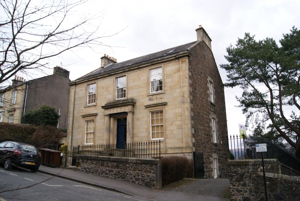Main image of property: 2G Irvine Place, Stirling, FK8 1BZ