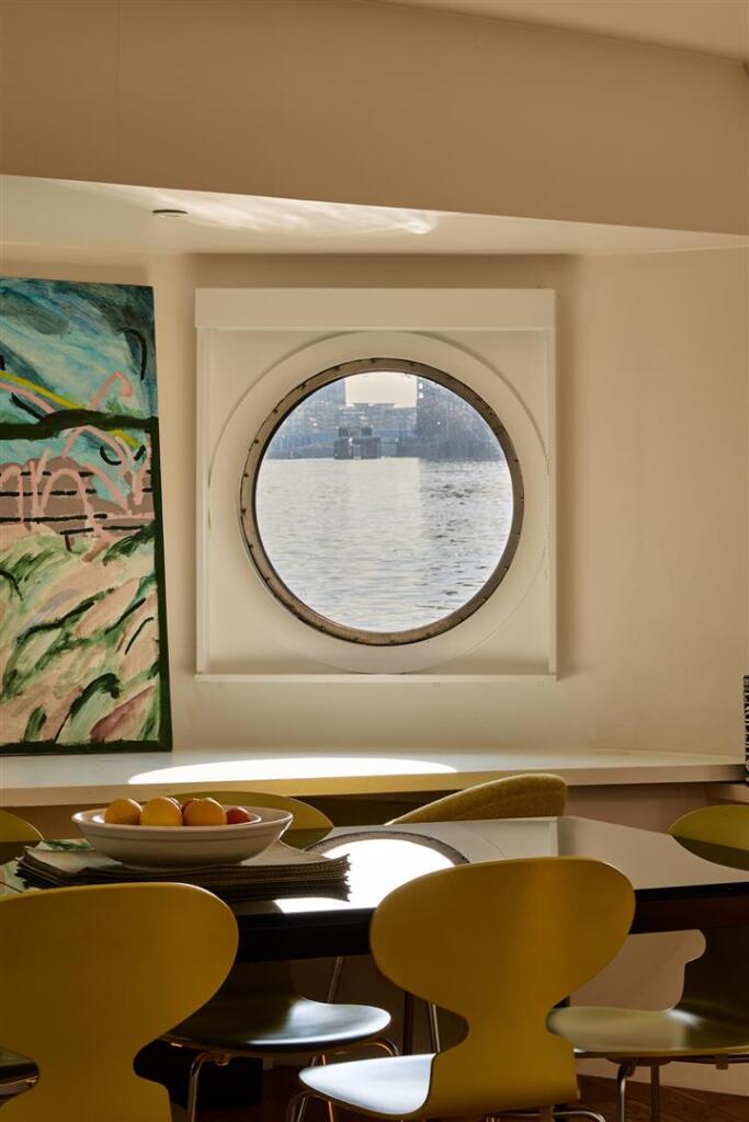 2 bedroom house boat for rent