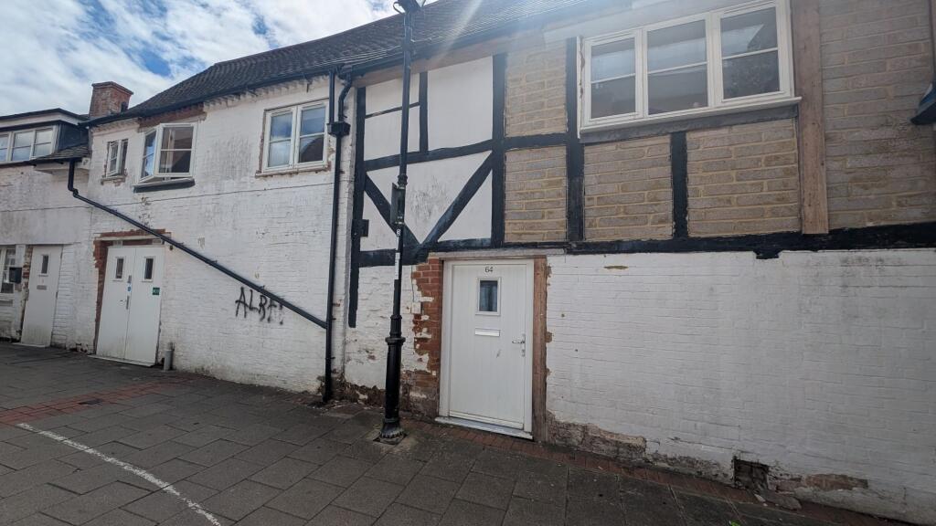 Main image of property: High Street, Andover, Hampshire