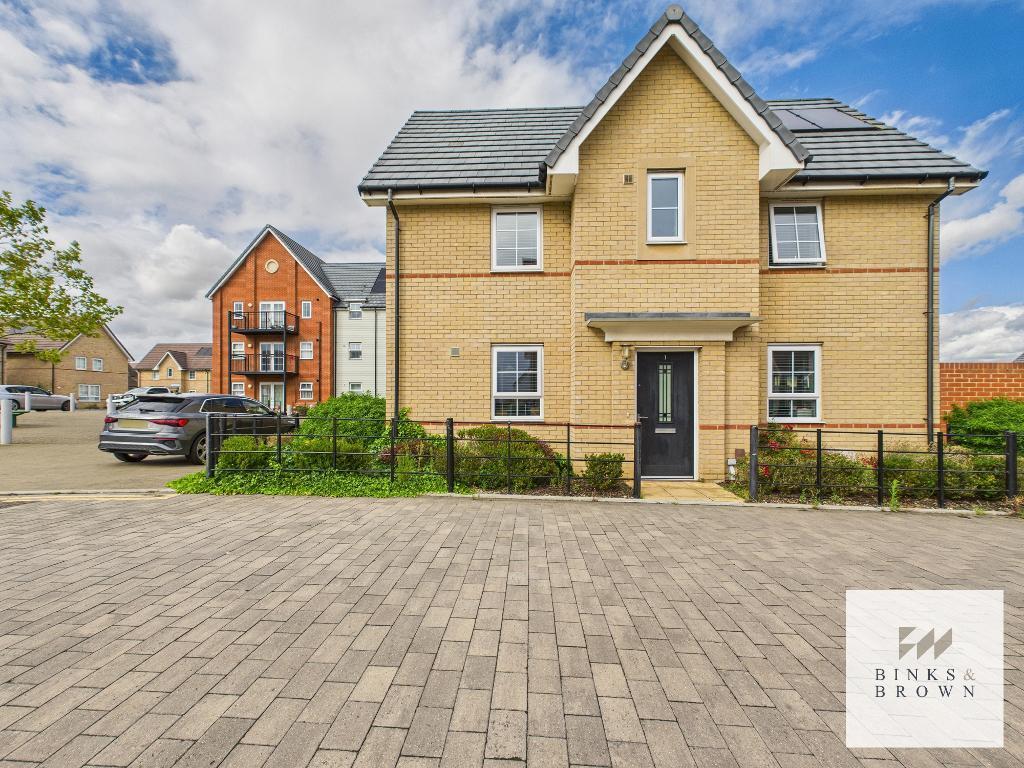 Main image of property: Addington close, Stanford Le Hope, Essex, SS17 0FZ