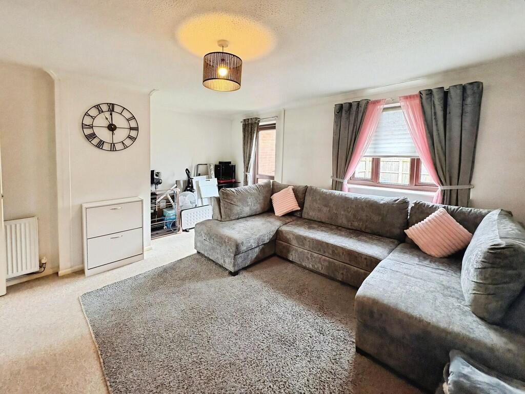 Lanham Gardens, Quedgeley photo 2