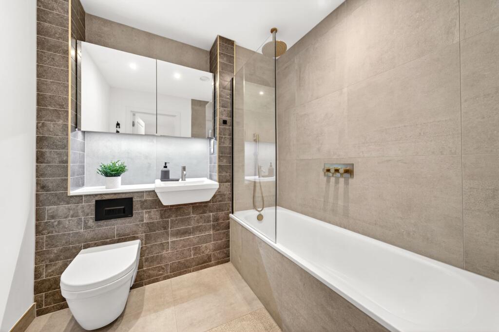 Ravensbury Terrace, London, SW18 - More