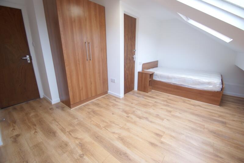 House in Leeds, West Yorkshire - More